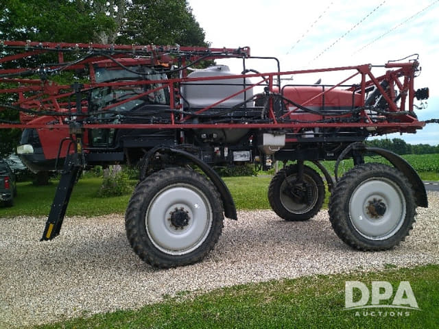 Image of Case IH Patriot 2240 equipment image 1