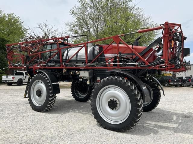 Image of Case IH 3230 Patriot equipment image 4