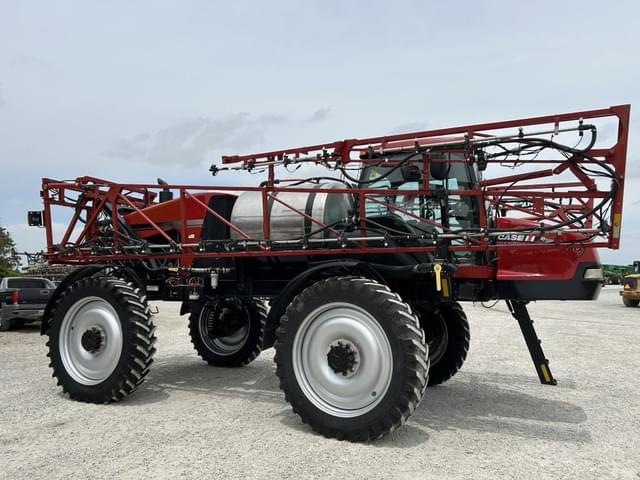 Image of Case IH 3230 Patriot equipment image 1