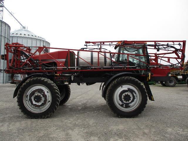 Image of Case IH 3230 Patriot equipment image 3