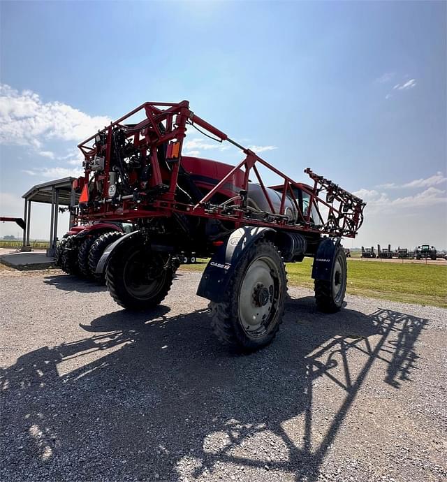 Thumbnail image Case IH 3240 Patriot 5