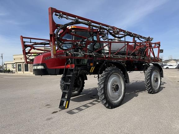 Image of Case IH 3330 Patriot Primary image