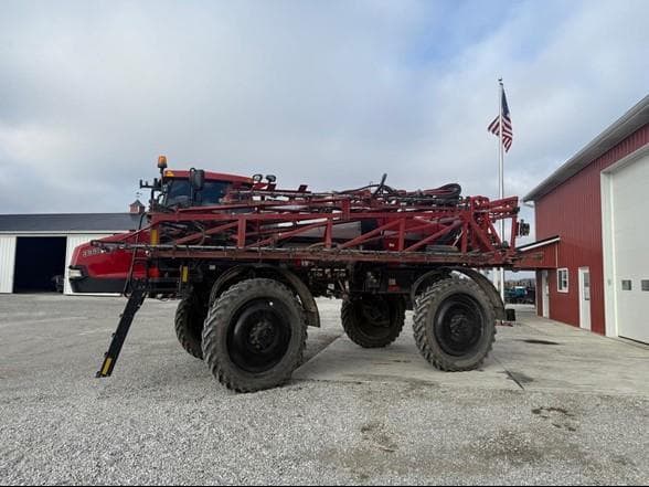 Image of Case IH 3330 Patriot equipment image 3