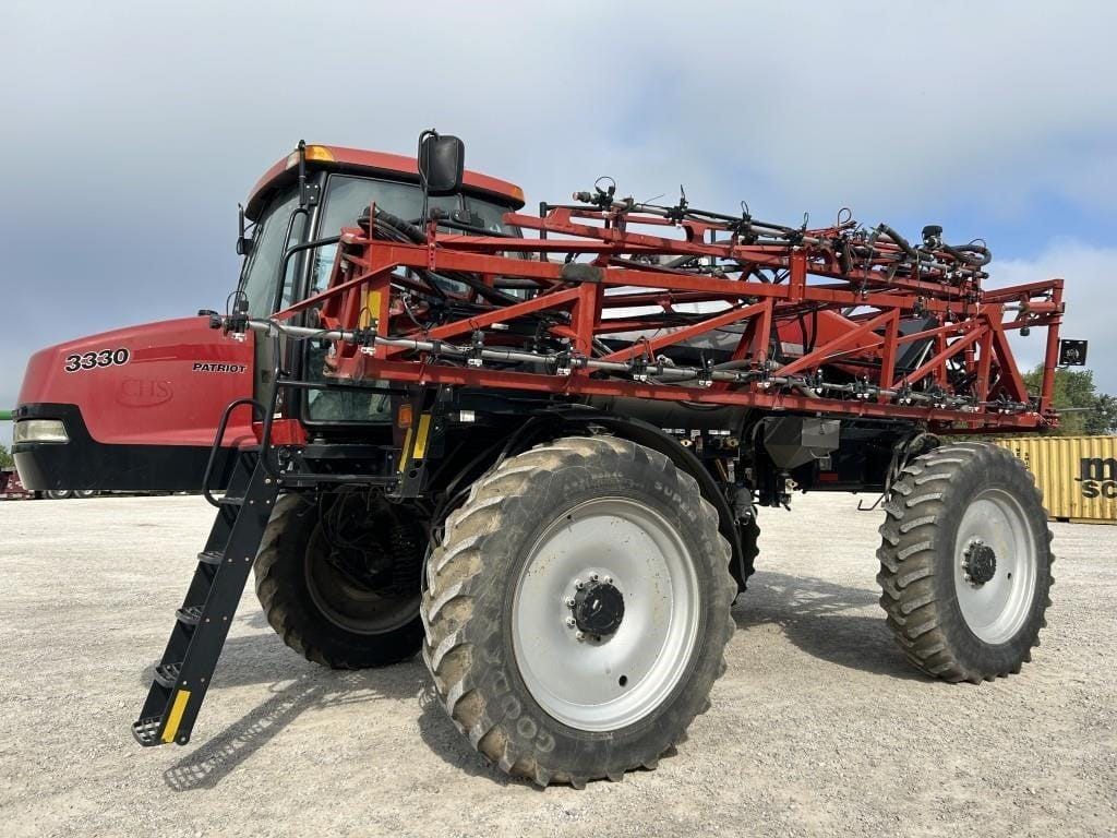 2014 Case IH 3330 Patriot Equipment Image0