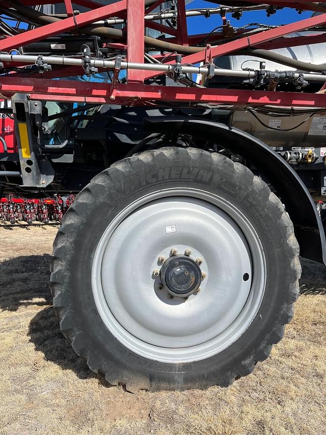 Image of Case IH Patriot 3340 equipment image 4