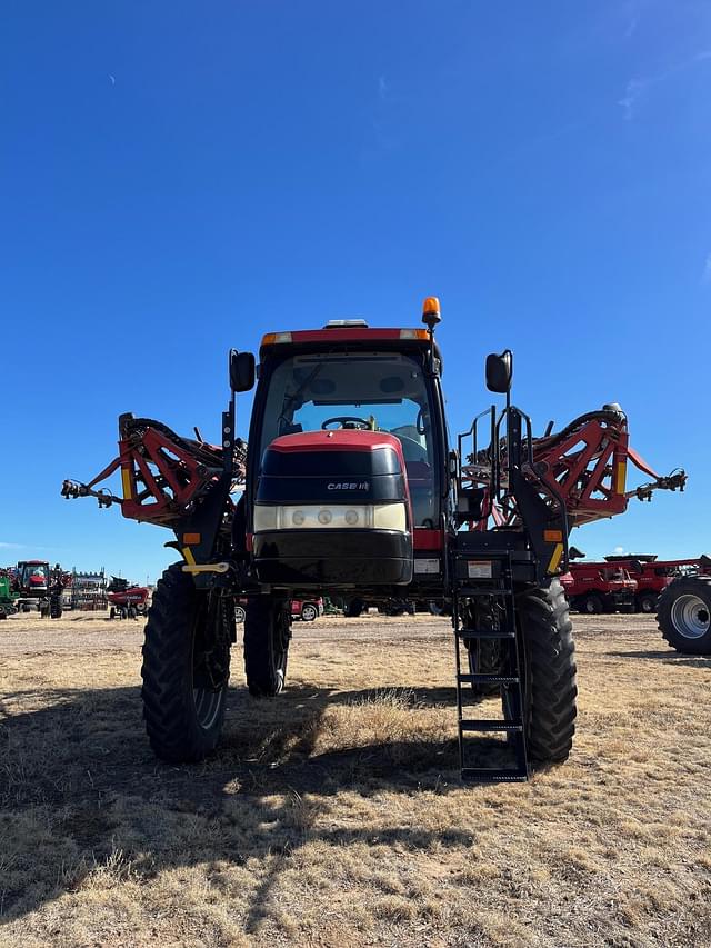 Image of Case IH Patriot 3340 equipment image 1