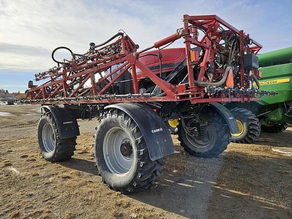 Image of Case IH Patriot 3340 equipment image 3