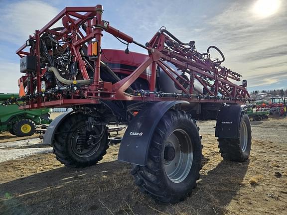 Image of Case IH Patriot 3340 equipment image 2