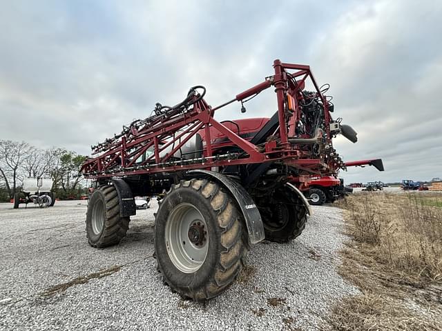 Image of Case IH Patriot 3340 equipment image 4