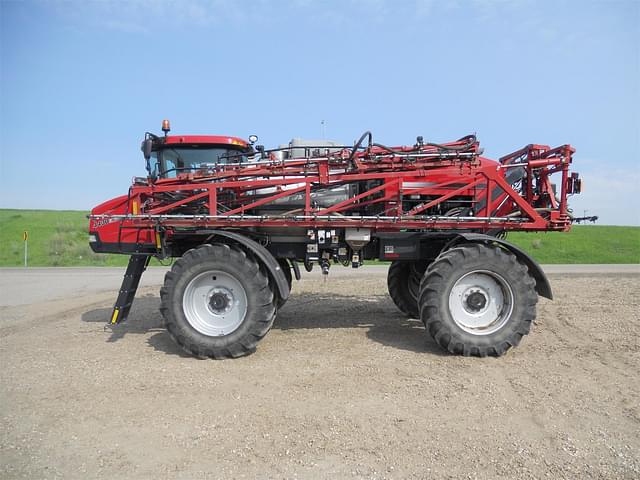 Image of Case IH Patriot 4430 equipment image 1