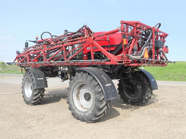 Image of Case IH Patriot 4430 equipment image 2