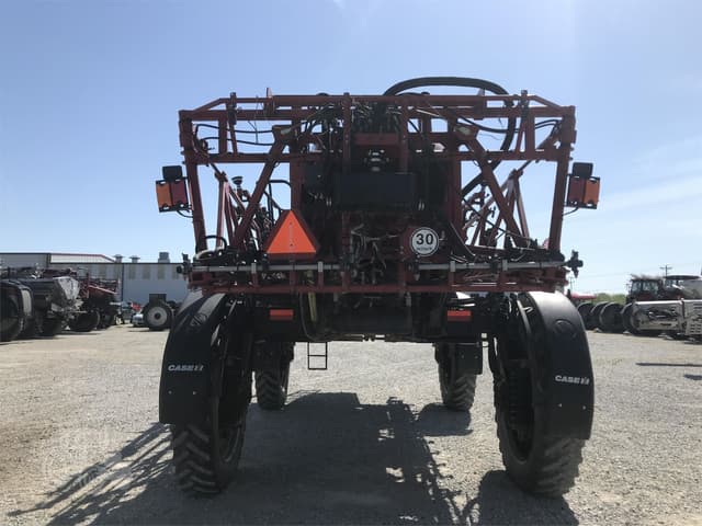 Image of Case IH Patriot 4430 equipment image 4