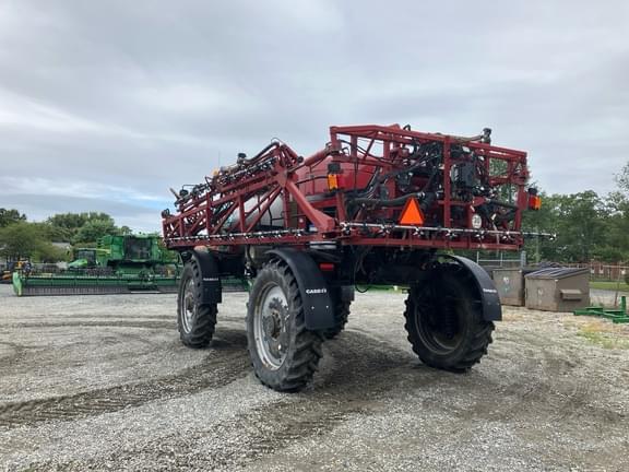 Image of Case IH Patriot 4430 equipment image 2