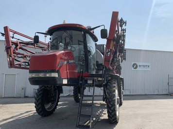Main image Case IH Patriot 4430