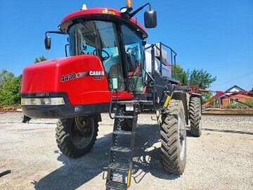 Image of Case IH Patriot 4430 equipment image 1