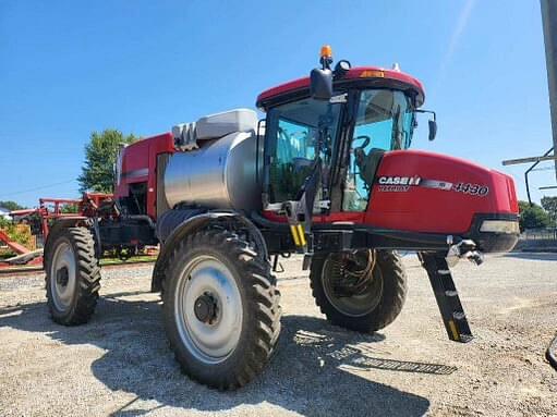 Image of Case IH Patriot 4430 equipment image 3