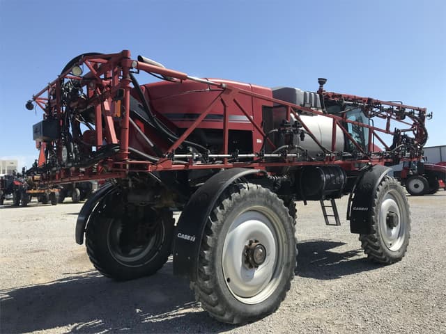 Image of Case IH Patriot 4430 equipment image 3