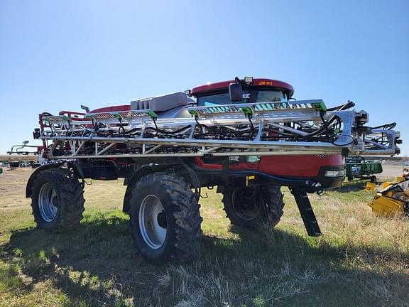 Image of Case IH Patriot 4430 equipment image 1