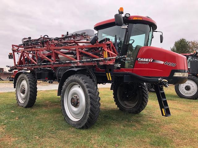 Image of Case IH Patriot 4430 equipment image 1