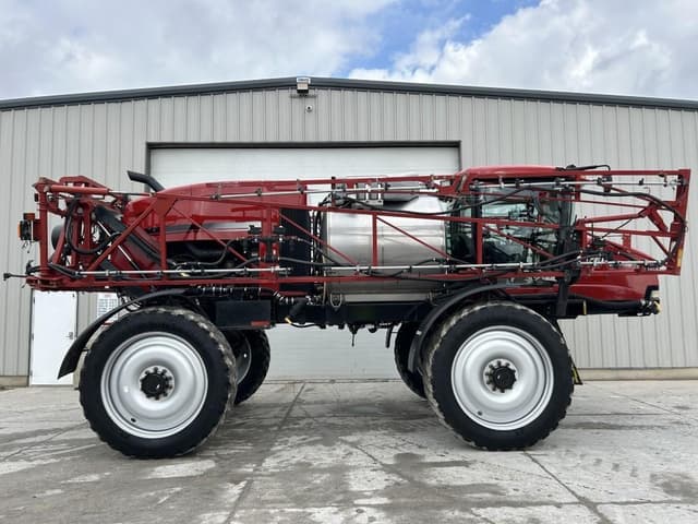 Image of Case IH Patriot 4430 equipment image 3