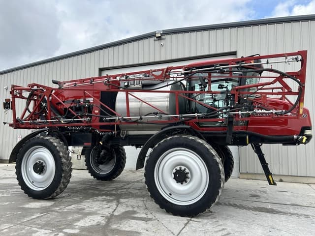 Image of Case IH Patriot 4430 equipment image 1