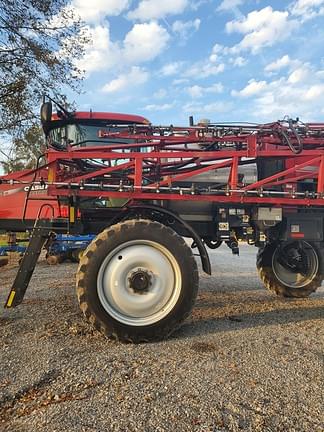 Image of Case IH Patriot 4430 equipment image 2