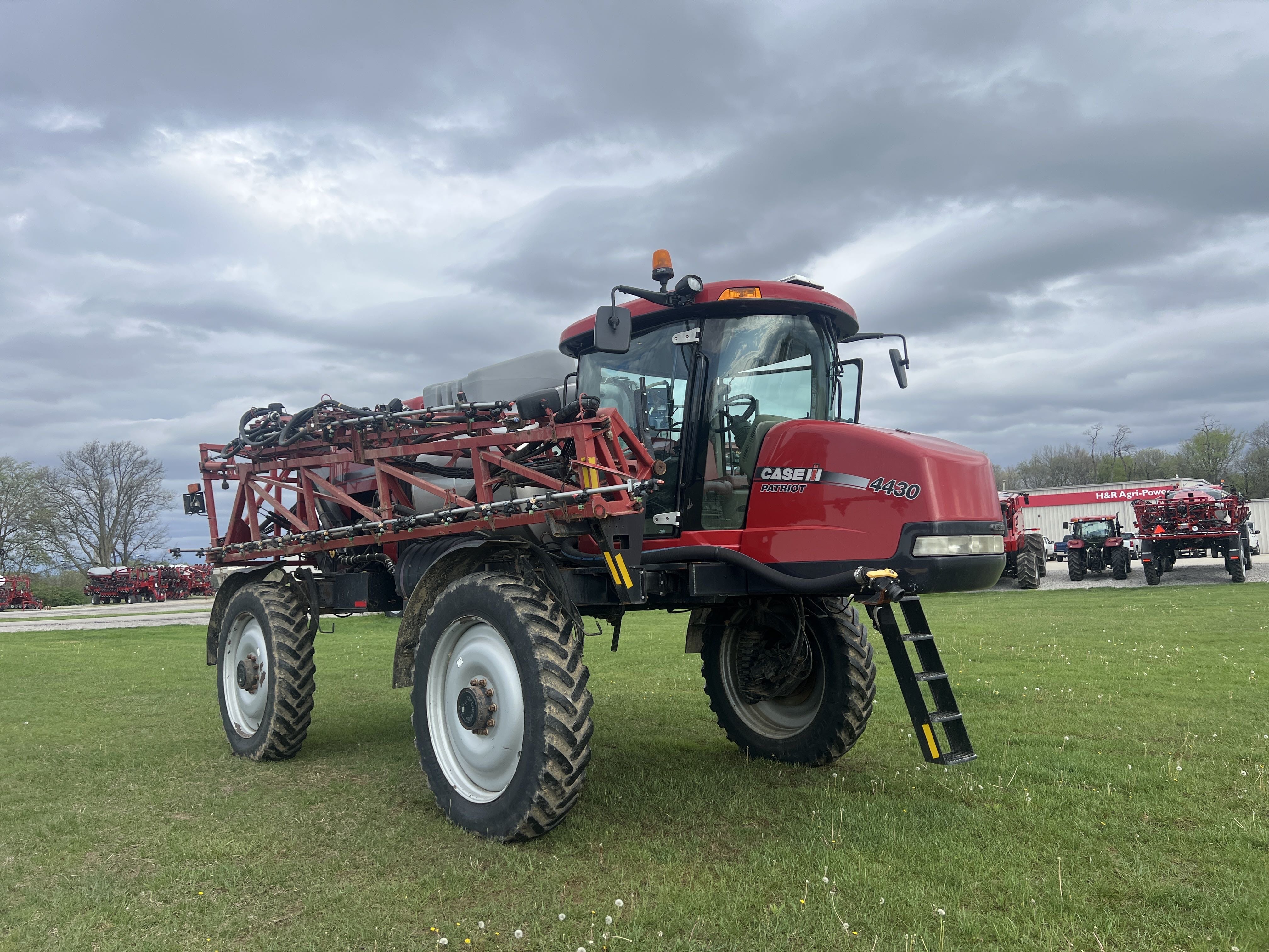 Main image Case IH Patriot 4430