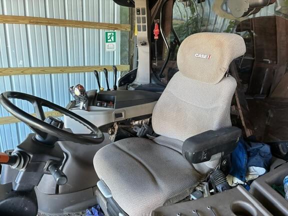 Image of Case IH Puma 170 equipment image 4