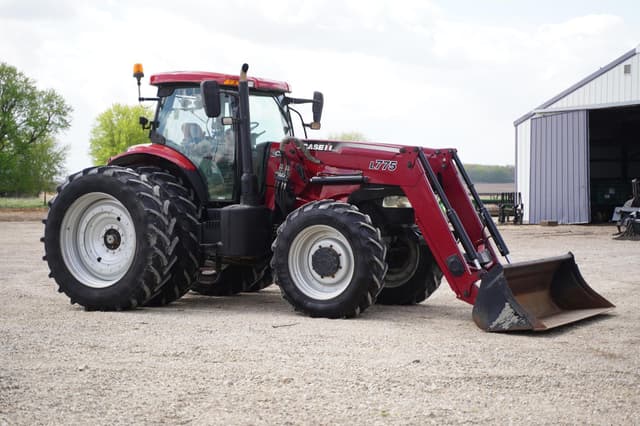 Image of Case IH Puma 200 equipment image 2