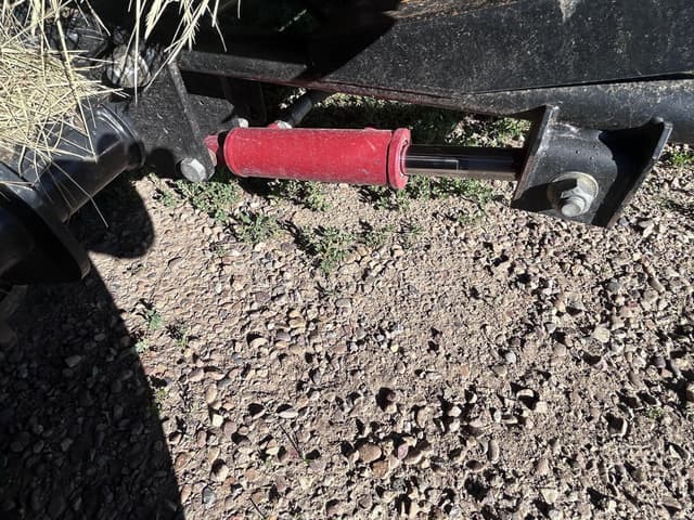 Image of Case IH RB565 equipment image 4