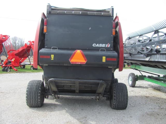Image of Case IH RB565 equipment image 4