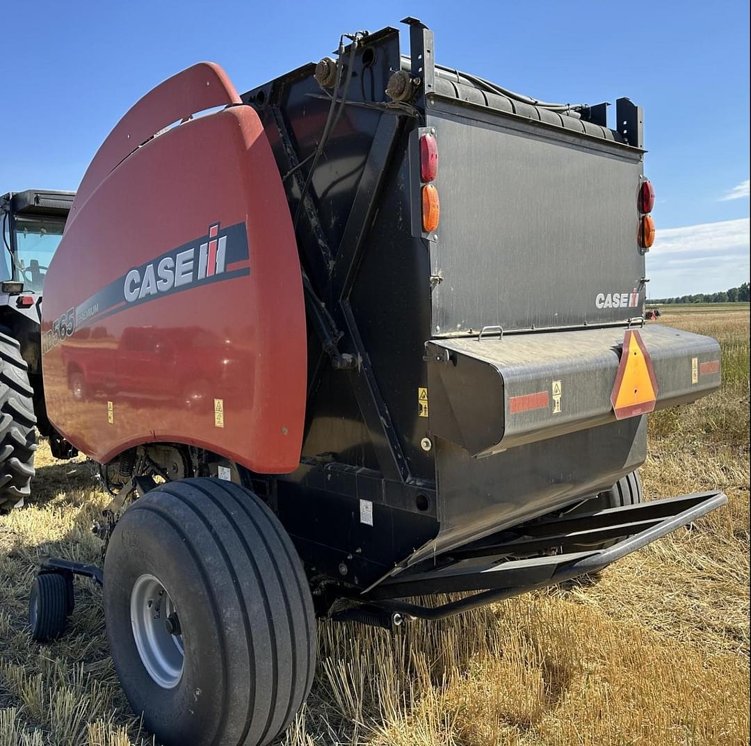 Image of Case IH RB565 Primary image