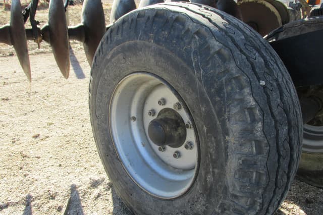 Image of Case IH RMX340 equipment image 4