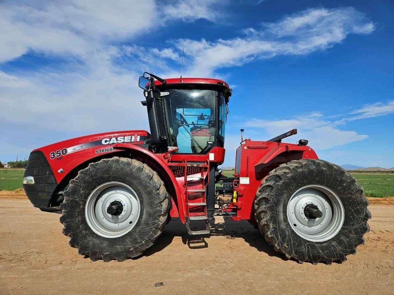 2014 Case IH Steiger 350 Equipment Image0