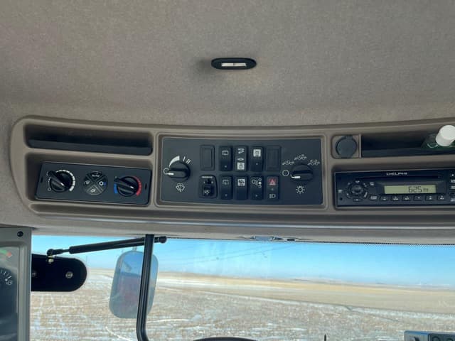 Image of Case IH Steiger 450 Quadtrac equipment image 4