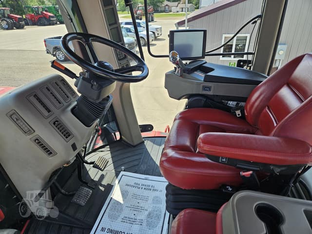 Image of Case IH Steiger 500 Quadtrac equipment image 4