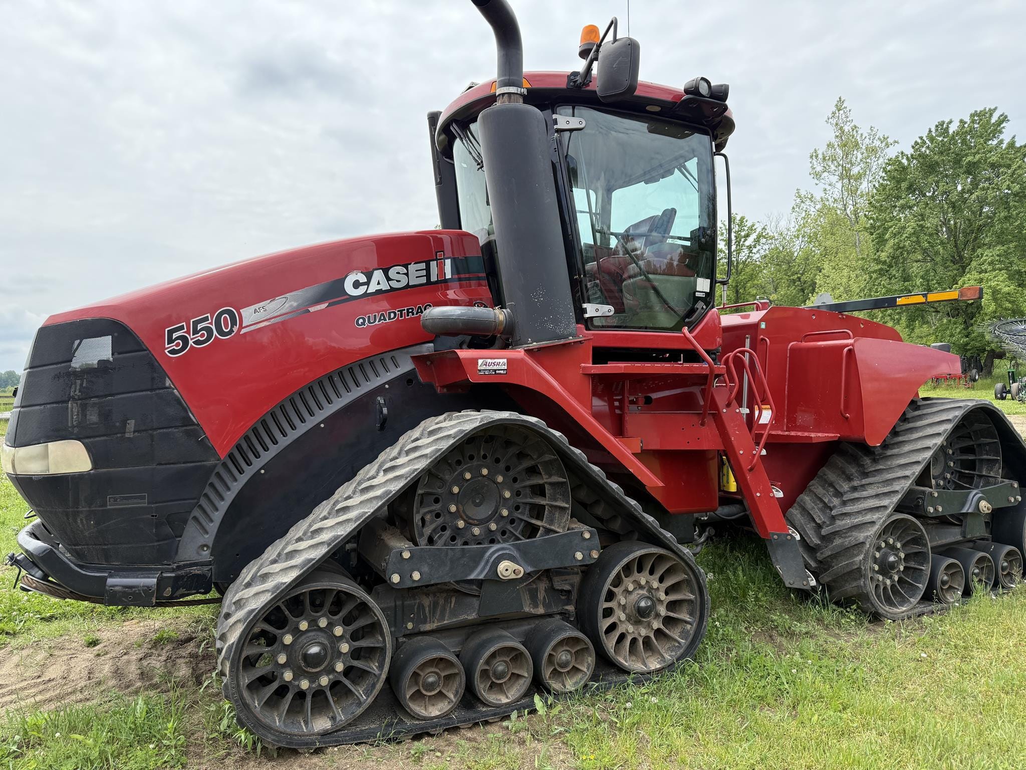 2014 Case IH Steiger 550 Quadtrac Equipment Image0