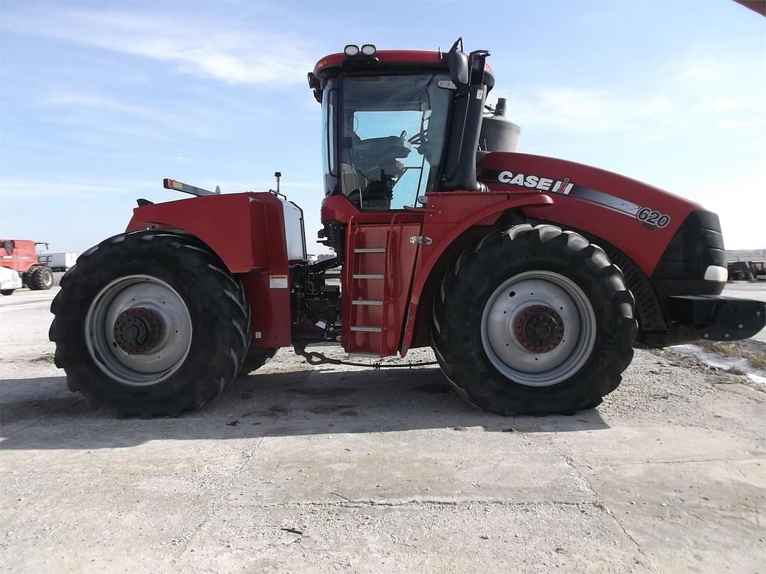 Image of Case IH Steiger 620 Primary image