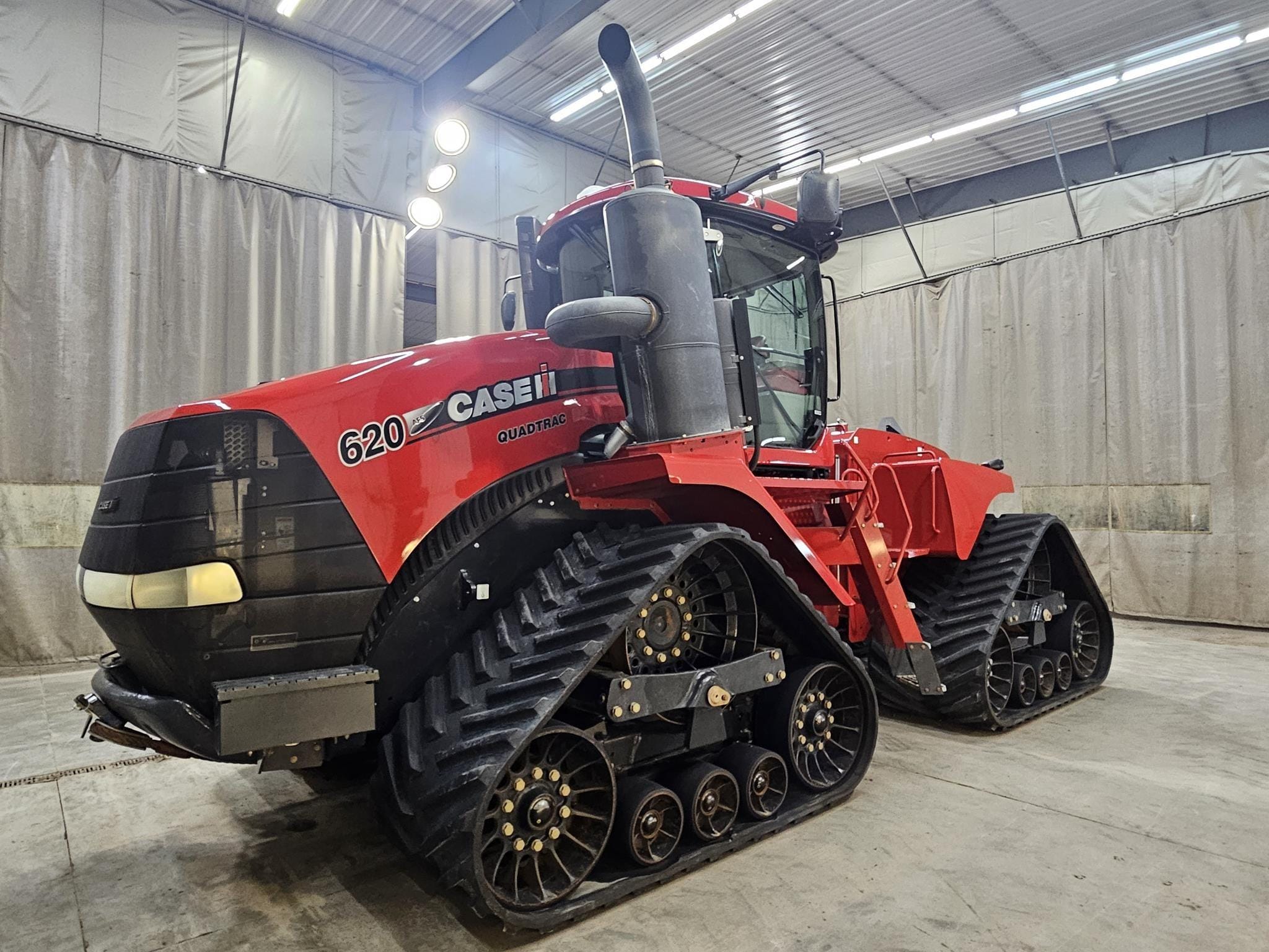 2014 Case IH Steiger 620 Quadtrac Equipment Image0