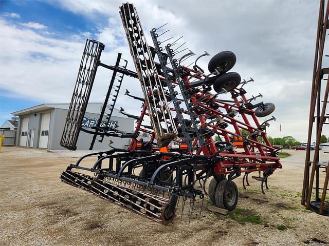 Image of Case IH Tigermate 200 equipment image 2