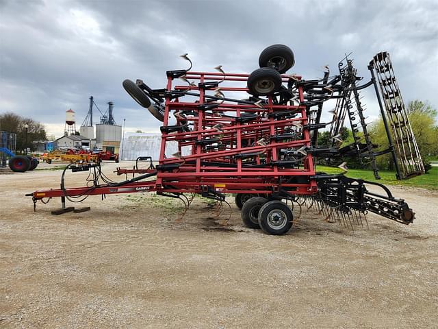 Image of Case IH Tigermate 200 equipment image 3