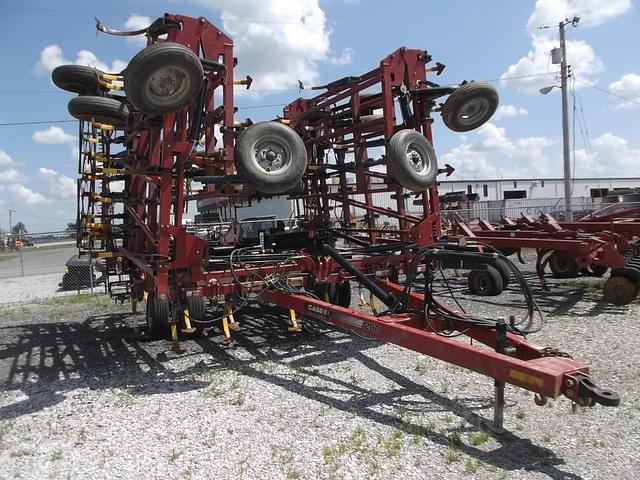 Image of Case IH Tigermate 200 equipment image 3