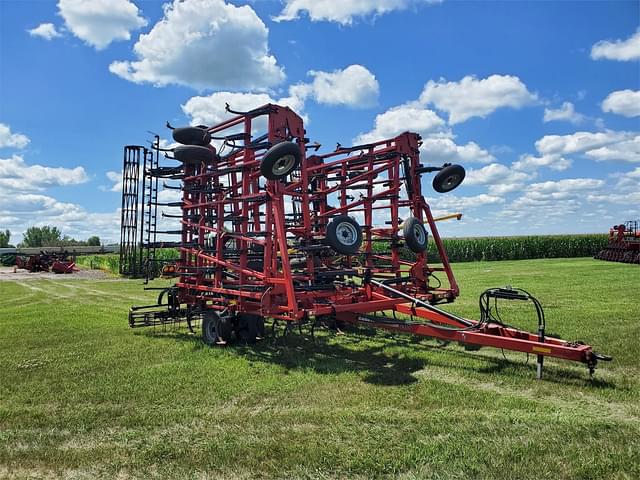 Image of Case IH Tigermate 200 equipment image 3