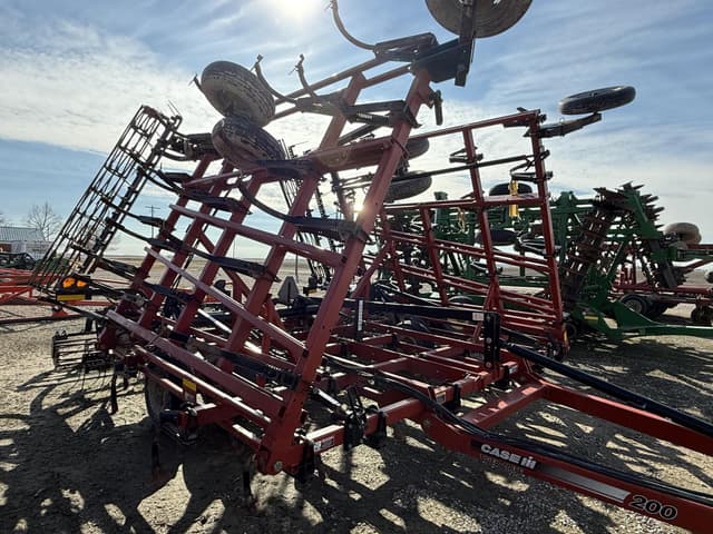Image of Case IH Tigermate 200 equipment image 3
