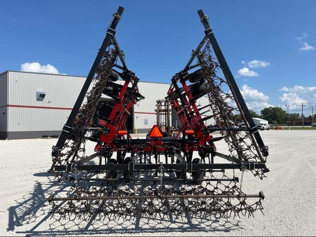 Image of Case IH Tigermate 200 equipment image 3