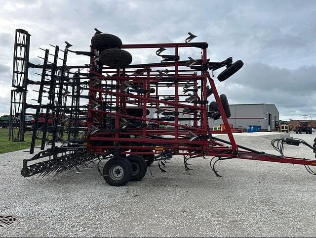 Image of Case IH Tigermate 200 equipment image 2
