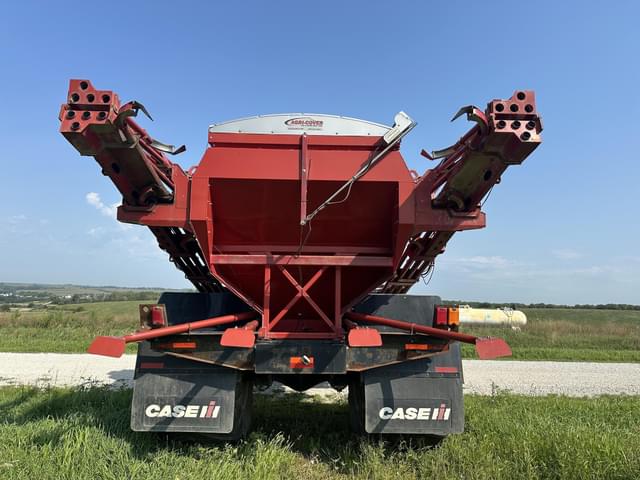 Image of Case IH Titan 3530 equipment image 4