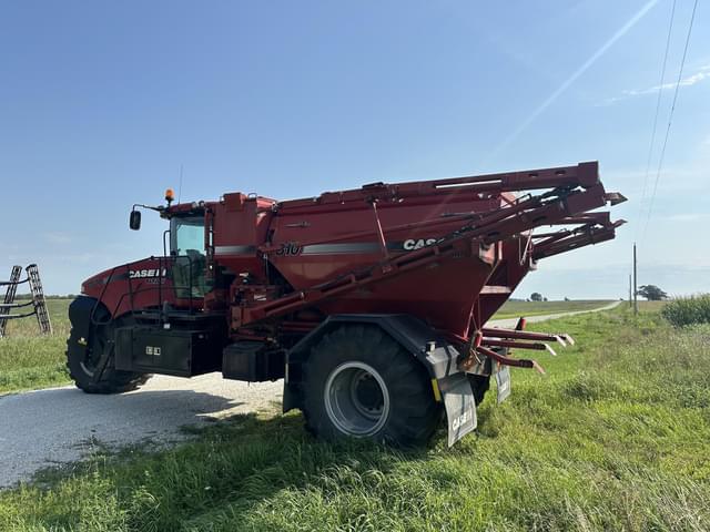 Image of Case IH Titan 3530 equipment image 3