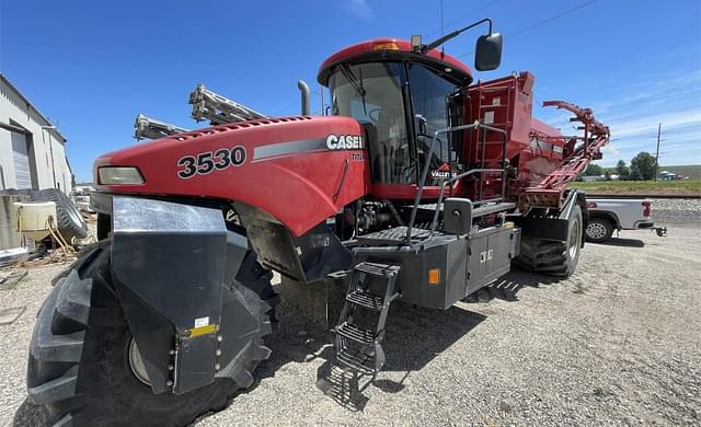 Image of Case IH Titan 3530 equipment image 1