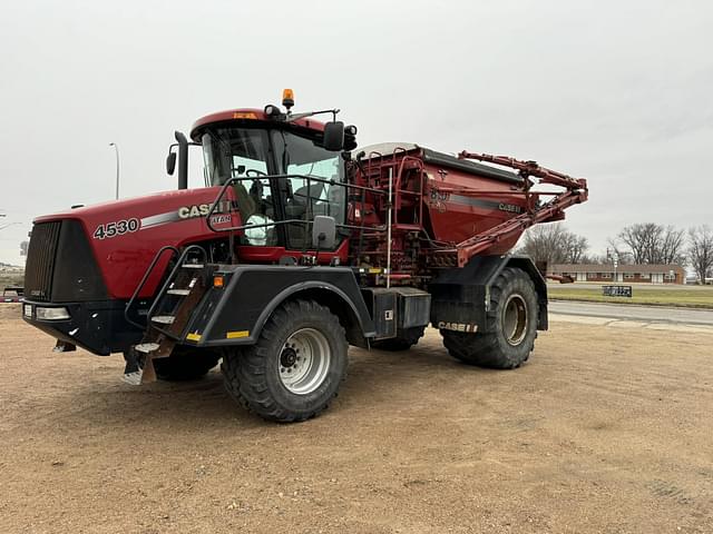 Image of Case IH Titan 4530 equipment image 4